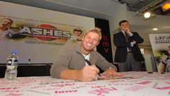 Ashes Cricket 2009 - Shane Warne at HMV in Oxford Street, England